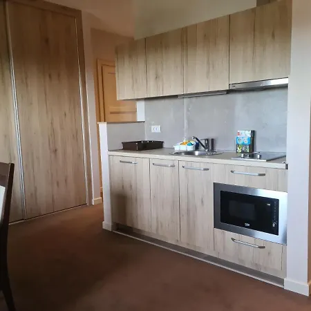 Femi Apartment, Zupa Aparthotel, Center 카파오닉