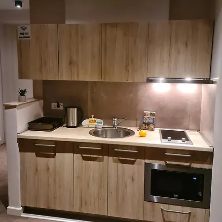 Апартаменты Femi Apartment, Zupa Aparthotel, Center