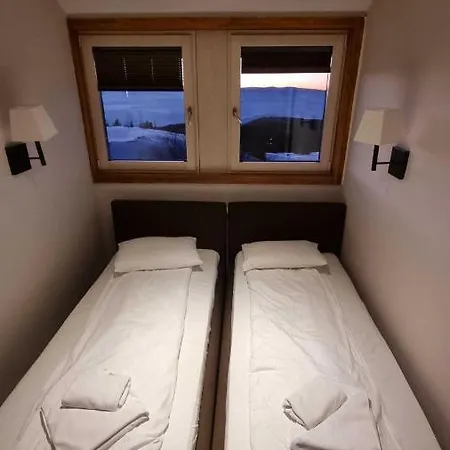 Femi Apartment, Zupa Aparthotel, Center Апартаменты