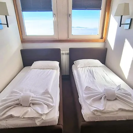 Femi Apartment, Zupa Aparthotel, Center 3*